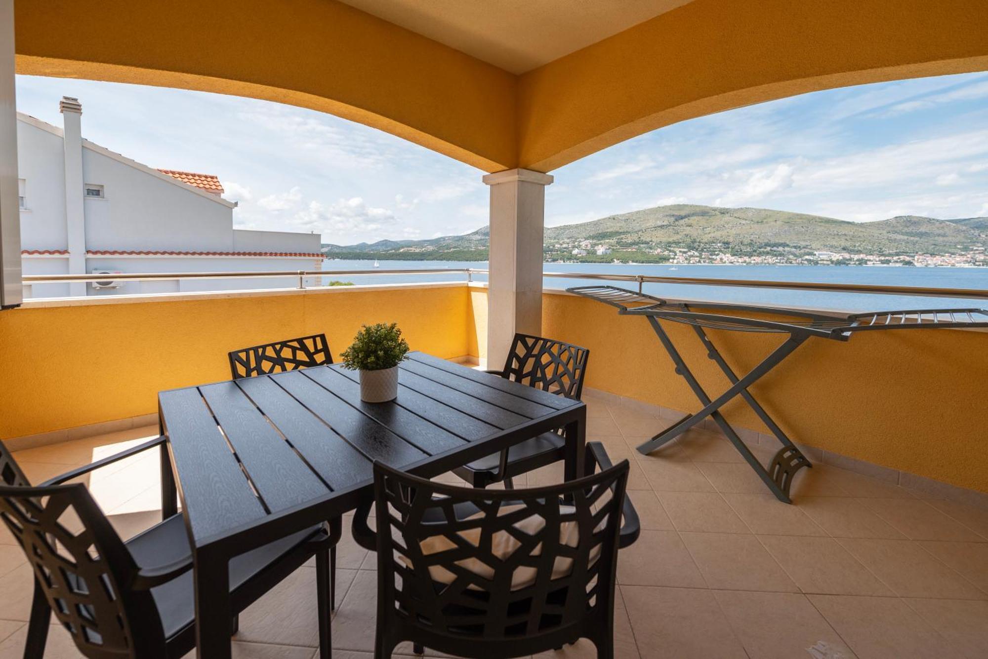 Lavanda Residence With Heated Pool Trogir Split Donji Okrug  Exterior foto